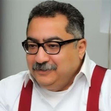 إبراهيم عيسى ..... صحفي وكاتب مصري Untitled